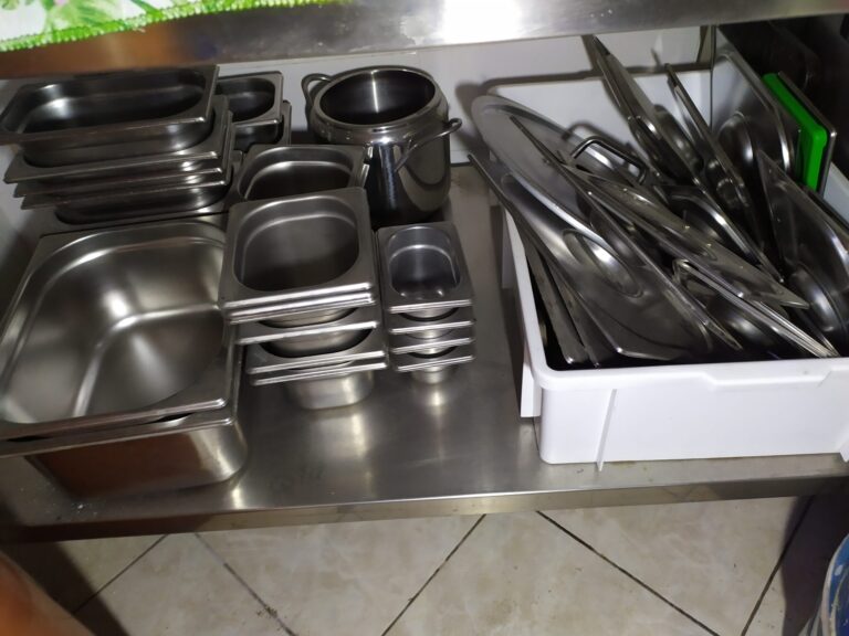 CONTENITORI VASCHETTE ACCIAIO INOX 6