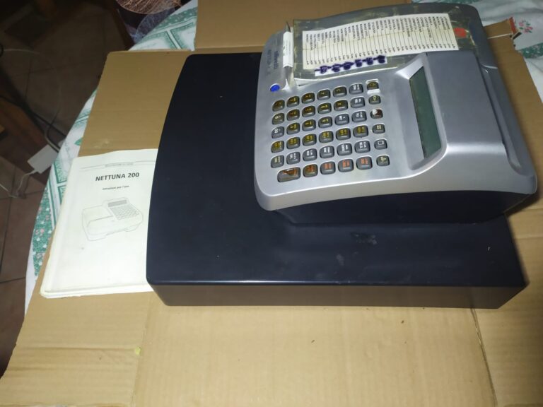 REGISTRATORE DI CASSA OLIVETTI NETTUNA 200