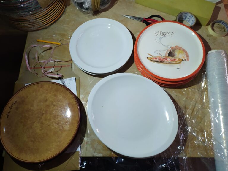 PIATTI PIZZA SFUSI 28CM 5