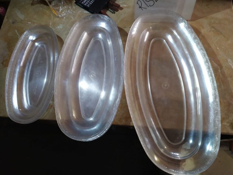 VASSOI PLASTICA TRASPARENTI