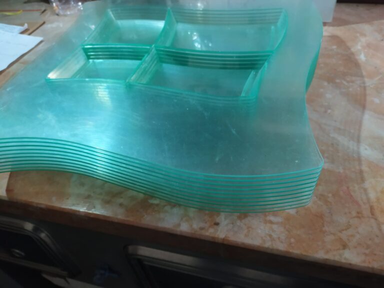 VASSOI PLASTICA VERDI TRASPARENTI